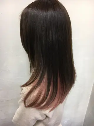 セミロング カラー GLAD 萩原のヘアスタイル