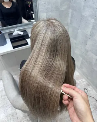 ロング カラー 西山 将太のヘアスタイル