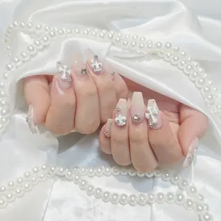 ネイル WISTERIA aisaのネイルデザイン