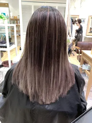セミロング カラー LUSTRE クロサワのヘアスタイル