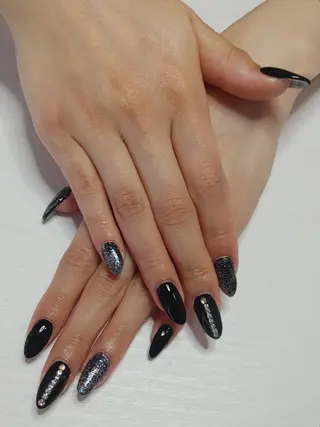 ネイル étoile(エトワール)所属・山田 可愛のネイルデザイン