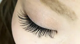 マツエク・マツパ Q-LEA 四条大宮 クリアのマツエク・マツパデザイン