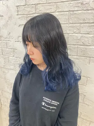 セミロング カラー オリーブ/アッシュ やわらか透明感カラーのヘアスタイル