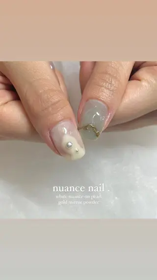 ネイル 淡色ネイル 🎀moeのネイルデザイン