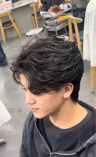 パーマ メンズ 松田 優斗のヘアスタイル