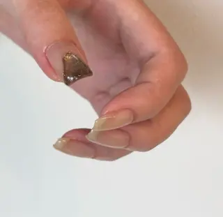 ネイル Aya Mauleaのネイルデザイン