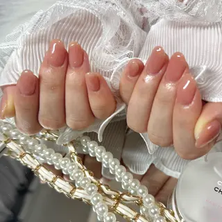 ネイル Unknown.久屋大通店所属・ネイリスト Harunaのネイルデザイン