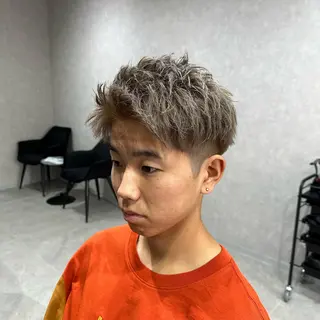 ショート カラー メンズ エースヘアー KENTAのヘアスタイル
