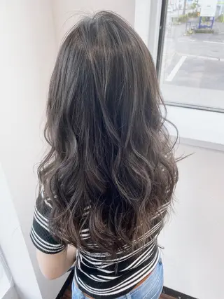 セミロング カラー 川合 勇気のヘアスタイル