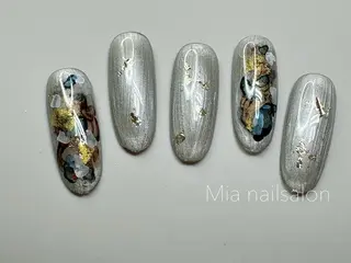 ネイル Mia ネイルサロンのネイルデザイン