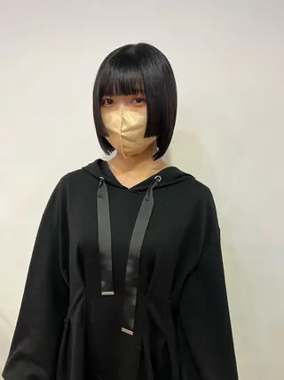 ショート 切りっぱなしボブ/ ブリーチカラー/大塚のヘアスタイル