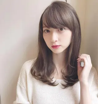 ミディアム カラー ヘアアレンジ ❣️レイヤーカット ❣️渡部晃輝のヘアスタイル