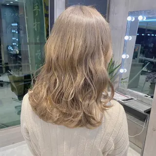 セミロング カラー ヘアアレンジ メンズ キッズ お悩み解決美容師 💐AMIのヘアスタイル
