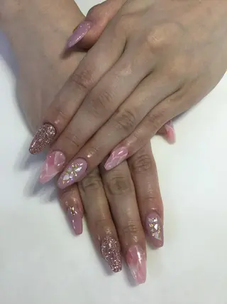 ネイル 💎🐰 saki. m 🐰💎のネイルデザイン