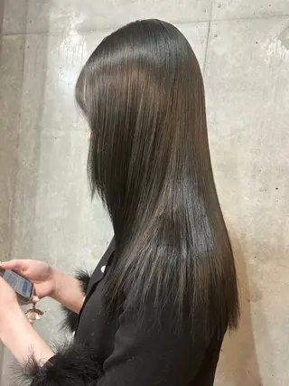 カラー manami/艶髪 /くすみカラーのヘアスタイル