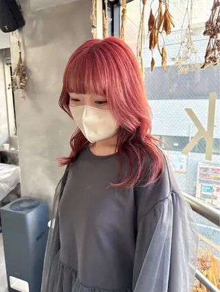 セミロング カラー すぎもと さき⚡️ レイヤー･*パーマのヘアスタイル