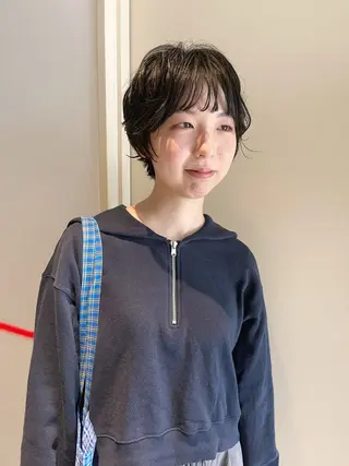 ショート パーマ かわい りほのヘアスタイル