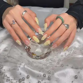 ネイル ハイビスカス ネイルサロンのネイルデザイン