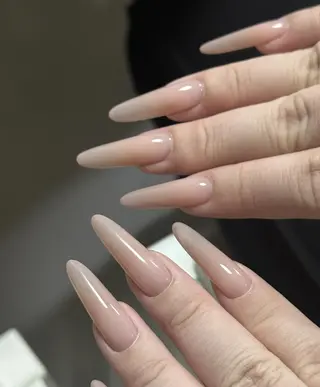 ネイル ロングネイル長さ出し 専門Spade Qのネイルデザイン