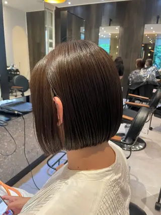 ショート カラー オリーブカラー🫒/ ハッシュカット/みゆのヘアスタイル