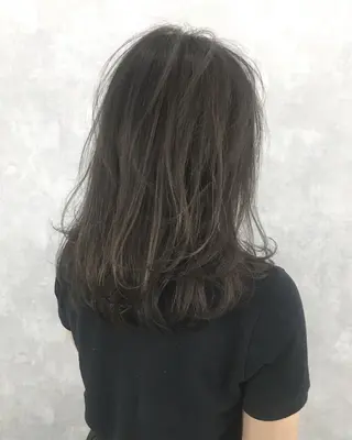 ミディアム カラー レイヤーカット BLend 渋谷のヘアスタイル