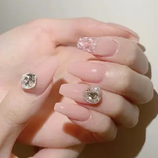 ネイル RAFFINE haru🦋🩵のネイルデザイン