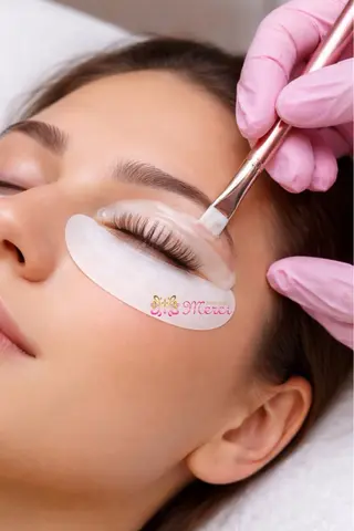 マツエク・マツパ NAILSALON　 Merciのマツエク・マツパデザイン