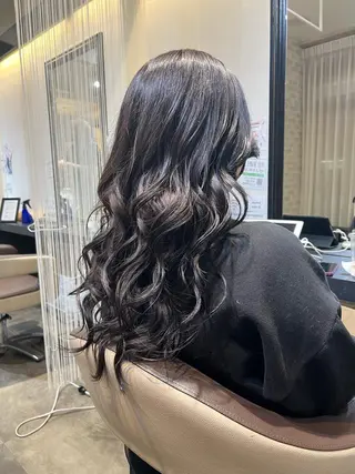 ロング 川村 綾のヘアスタイル