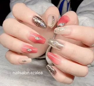 ネイル R inのネイルデザイン