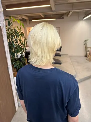 メンズ ハイトーン×似合わせ 🌱中川慎之介のヘアスタイル