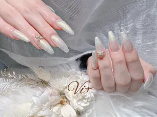ネイル ✨Nailsalon Vi+✨のネイルデザイン