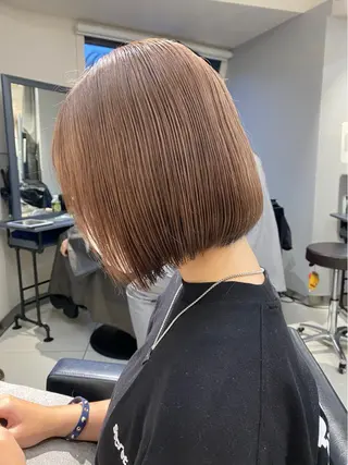 ショート 顔周りの垢抜けヘア 立山愛梨のヘアスタイル