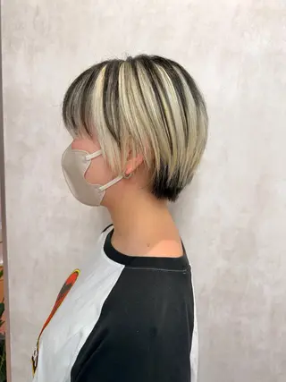 ショート ハイライト/ ブリーチ😈小倉😈のヘアスタイル