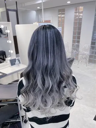 ロング カラー Bob&ハイトーン 専門家CHIHIROのヘアスタイル