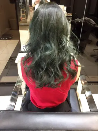 セミロング natsu fujinoのヘアスタイル