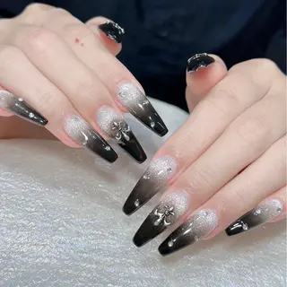 ネイル Queens ゲンのネイルデザイン