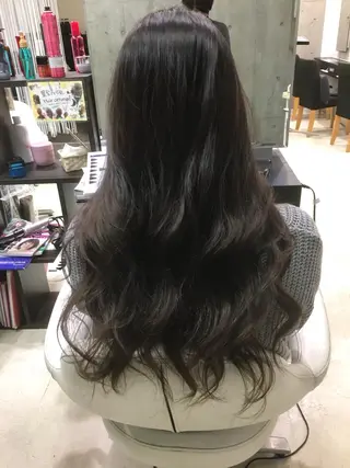 ロング カラー 髪質改善×レイヤー 高嶋のヘアスタイル