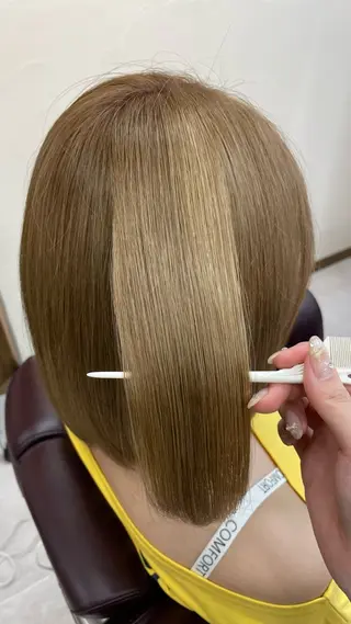 ミディアム I-FLAT 暮石悠菜のヘアスタイル