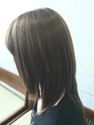 セミロング カラー Rise Heart 中村 裕介のヘアスタイル