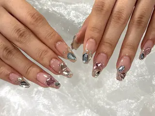 ネイル amiLe_ Yukino🎀のネイルデザイン