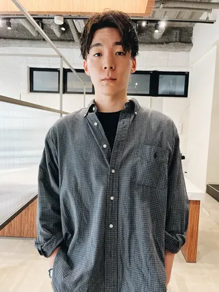 ショート ［LIC南堀江］大井 悟のヘアスタイル