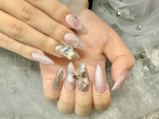 ネイル Luna K.のネイルデザイン