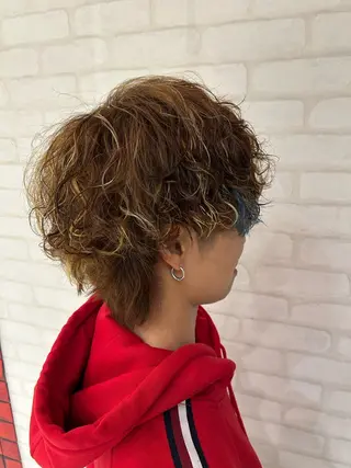 ショート カラー パーマ 中川 拓弥のヘアスタイル