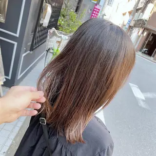 セミロング 髪質改善特化 安東駿介のヘアスタイル