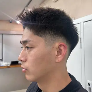 メンズ メンズパーマ🔵 ブリーチ✨原田慎也のヘアスタイル