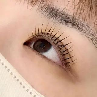 マツエク・マツパ SHINE / イチカワハルナのマツエク・マツパデザイン
