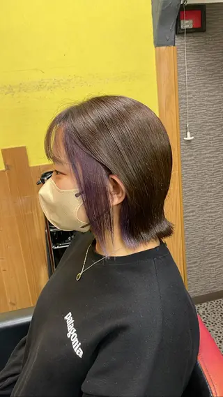 ミディアム デザインカラー🏝️ 須賀汐音のヘアスタイル