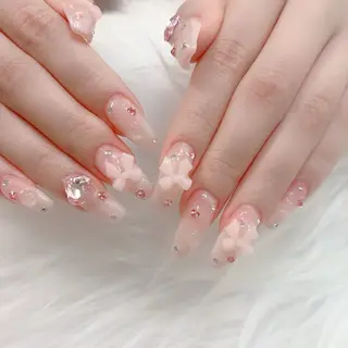 ネイル B·U Nail大宮 長さだし専門店のネイルデザイン