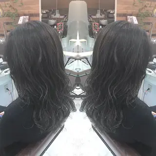 ミディアム セミロング カラー 青木 茂樹⭐️ 透明感カラーのヘアスタイル