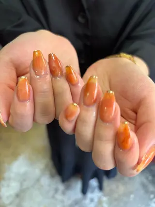 ネイル Nailstudio Hulmのネイルデザイン